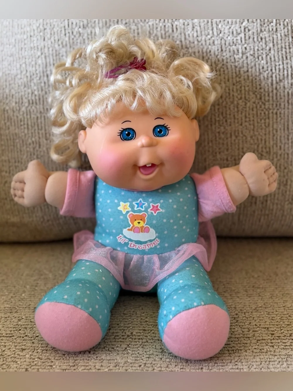 Cabbage Patch Kids, Baby Alive Emma, Glow Worm Doll Bundle Working Toys